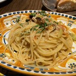 チロンボ・マリーナ - 魚介のラグー、完熟トマト、長ネギ オイルソーススパゲッティ