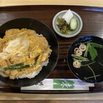 224799647 - カツ丼(740円)