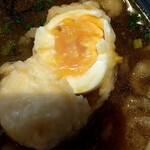 手打うどん 長谷沼 - 天玉断面