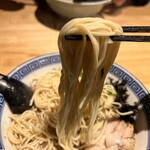 豚骨醤油 三輪 - 