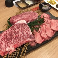 黒毛和牛焼肉きっしゃん 北新地店 - 