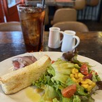 肉バル酒場ViaVia - 