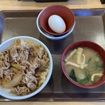 すき家 - 牛丼(並)＋たまごセット