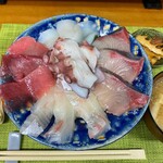 Kairo - 1回目訪問時の海鮮丼￥1,300 (2023/6時点)