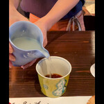 たでの葉 - そば湯はひとみさんに注いでいただきます♪