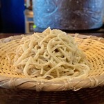 たでの葉 - ご主人（小鶴氏）手打ち蕎麦　こちらはお代わりです♪