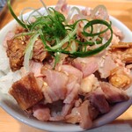 麺屋 いおり - ロースとポーク丼