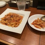 ビストロ ル フルール - ペンネとトリッパのアラビアータだったかな。