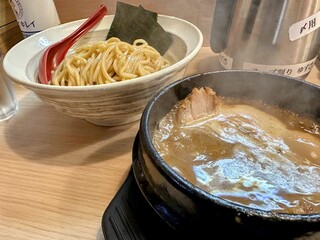 Tsuke Men U Madura - 超濃厚つけ麺。1100円。
