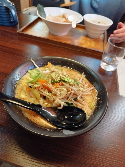らめん / Nishi2点 鶏白湯soba KIZUNA 西宮北口店 （キズナ【旧店名】星知ラズ