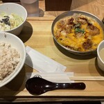 名古屋コーチン親子丼 酉しみず - 