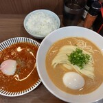 ヌードル＆スパイスカレー 今日の1番 - 