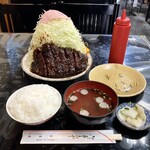 葉栗屋 - 味噌かつ小ライス（1,182円＋税）