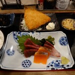 Taishuusakaba Gonogo - 刺身盛合せ定食