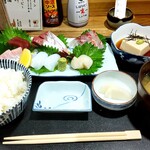 Kogomi An - お造り定食