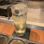 百萬力 - グラスはデュワーズですが、中身は厚岸「たいせつ」