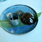 rbora Hilltop Garden & Bistro - 