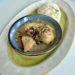 rbora Hilltop Garden & Bistro - 