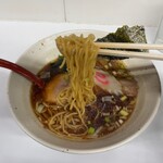 ラーメン あじ平 - 麺リフトしてみました