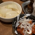 百萬力 - 玉ねぎとキムチ