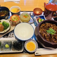 スギモト 本店 - 牛ひつまぶし御前