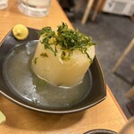 大衆日本酒バル ふとっぱらや - あおさのおでん大根　180円　卵なんて120円だったよ？！安ー。コンビニと変わらんっ！すごー