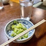 Maruhachi Tonkatsu Ten - 定食の漬物