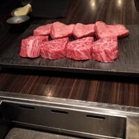 焼肉うしごろ 銀座並木通り店 - 