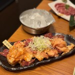 Oosaka Yakiniku Mahoro - ホルモンセット大(300g)