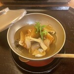 三源庵 - 吉野葛を使ったあんかけ。海老芋がたっぷり