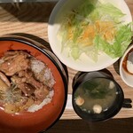 北地蔵 - 鶏うま煮丼