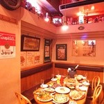 The 59's Sports Bar & Diner - テーブル席〜10名様まで