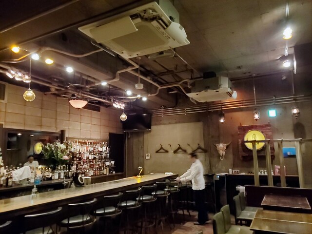 ON THE ROCKS photo 4