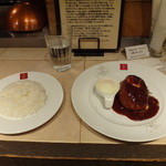 ハンバーグ ウィル - ハンバーグ（モッツァレラチーズ）とライス