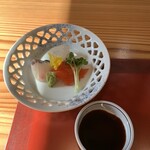 木晴 - 【お造り】　縞鯵、サクラマス、ヒラメ