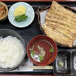 224853223 - 白焼き定食4470円