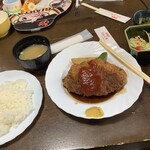 洋食亭 いしくろ - Aランチメンチカツ1100円