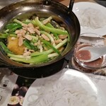 Hanoi - ハノイの魚料理チャーカー