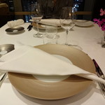 ラ・フェット ひらまつ - テーブルセッティング