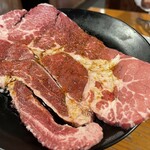 元氣七輪焼肉 牛繁 - どですかロース　パサパサ
