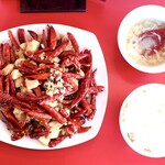 中華飯店 - 辣子鶏(鶏肉唐辛子炒め)