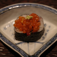 五本木 響 - 