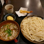 Udon Ya Kazu - 肉煮干し大盛り肉増し+海老天+半熟玉子天1620円