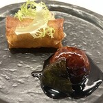大人の食活 まツ山 - 上が鰻の春巻き　下が黒酢の酢豚