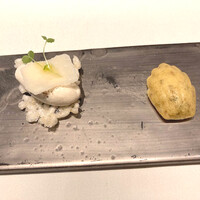 レストラン リューズ - 米チップス・ツナ・チーズ、オリーブマドレーヌ