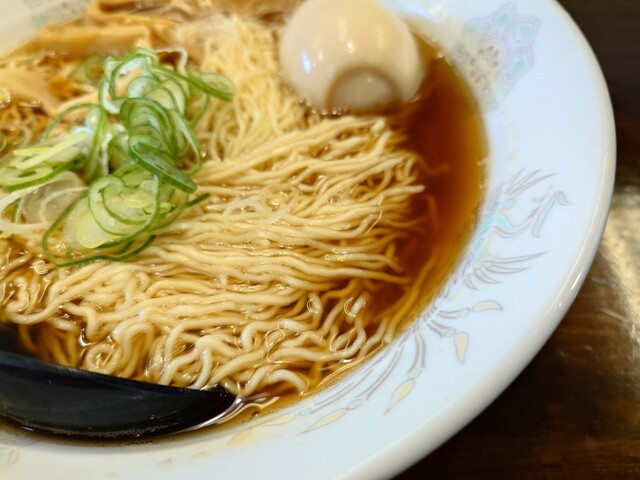 中華そば まる美 - 運動公園前/ラーメン | 食べログ