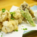 Hirayama - 真たち天ぷら。天つゆもしくは塩で。