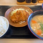 かつや 名古屋小幡店 - とん汁定食