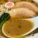 中村麺三郎商店 - 限定: 背脂煮干し味噌中華そば