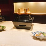銀座うち山 - 釜炊きご飯と鯛のヅケが登場